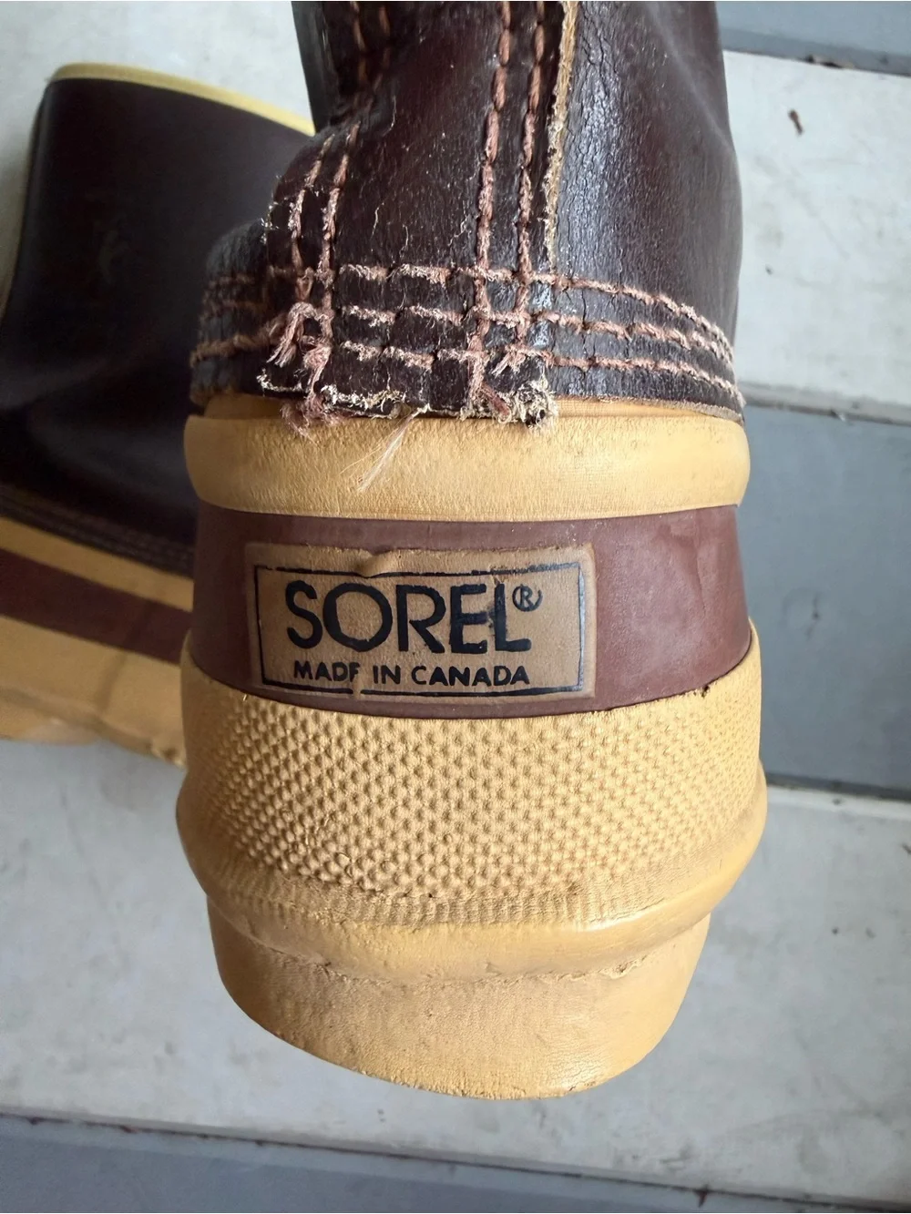 Sorel Brown and Yellow Lace-Up Men's Duck Boots Sz13